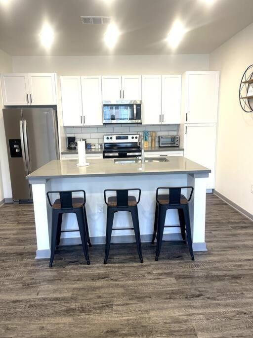 Luxury Apartment Colorado Springs Exteriör bild